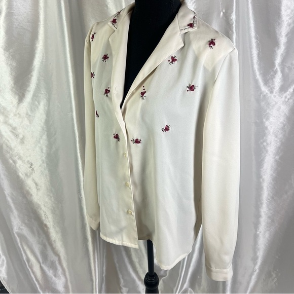 Vintage Embroidered Cream Button Down Shirt | Size 10 | Cottagecore Academia - Picture 4 of 16